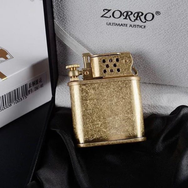 فندک بنزینی ZORRO Z561 (قفل احتراق/اتومات) اورجینال - Image 9