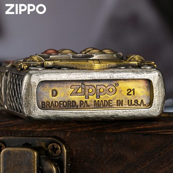 فندک بنزینی Custom Zippo (طرح اسلحه هفت تیر) - Image 4