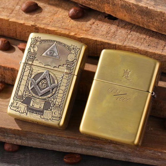 فندک بنزینی Custom Zippo (طرح هرم تک چشم) - Image 4
