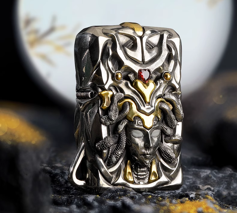 فندک_بنزینی_Custom_Zippo_طراحی_540_مدوسا_print42o.ir_06
