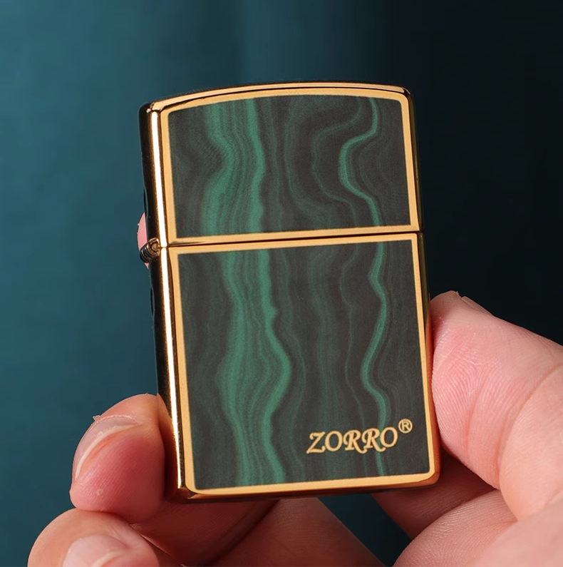 فندک_بنزینی_Zorro_رنگ_سبز_بدنه_لاکی_print42o.ir_07