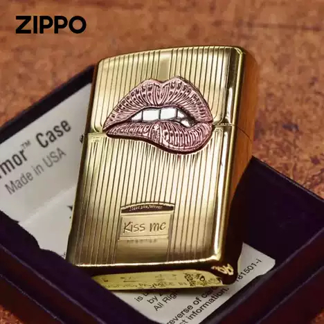 فندک_بنزینی_Custom_Zippo_طرح_برجسته_kiss_me_print42o.ir_08