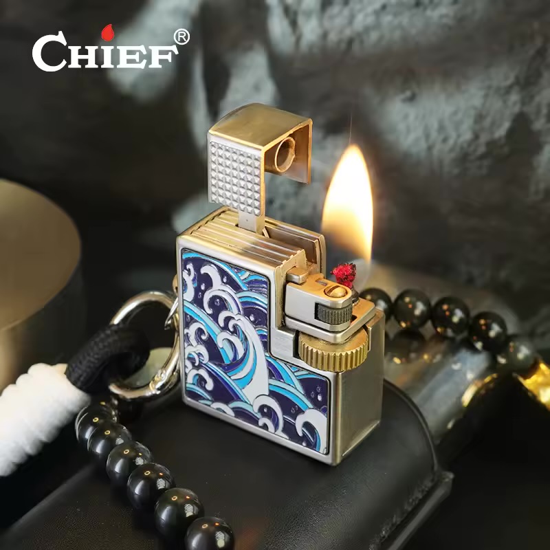 فندک بنزینی CHIEF 720 (بند دار) اورجینال - Image 2